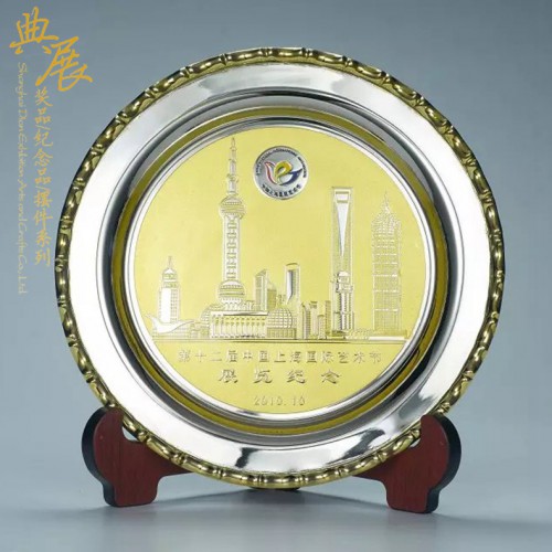 定做參會(huì)紀(jì)念，集團(tuán)落成慶典禮品，10年慶典送客戶員工留念