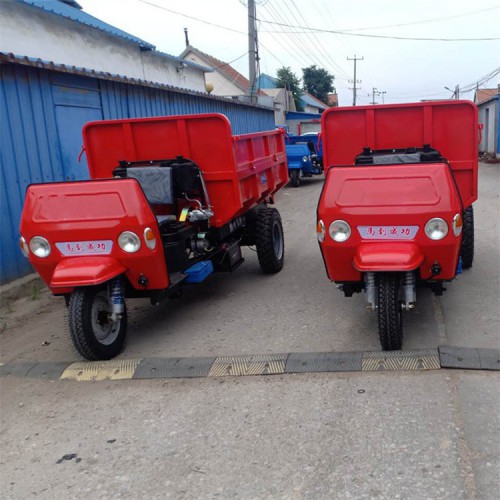 福建供應(yīng)時風(fēng)款柴油三輪車 加厚車廂工程拉沙拉土自卸翻斗車